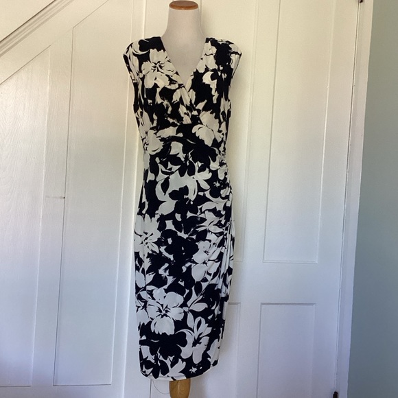 Lauren Ralph Lauren Dresses & Skirts - Lauren Ralph Lauren Black and White elegant with shoulder padding